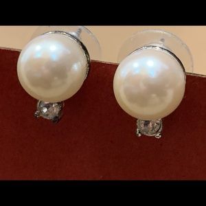 Carolee faux pearl and rhinestone earrings